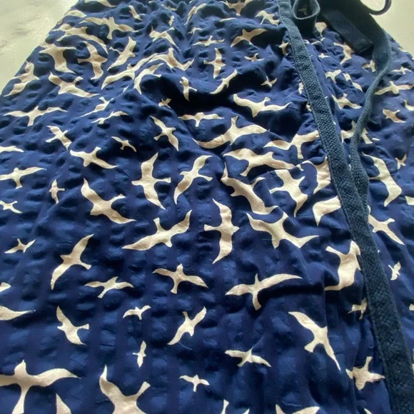 Vintage 60s 70s Blue and White reversible Bird Print Wrap Skirt - Picture 5 of 5